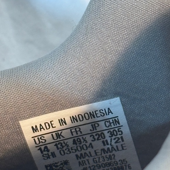 Adidas Swift Run 22 Triple Gray Size 14 NEW - Picture 7 of 7